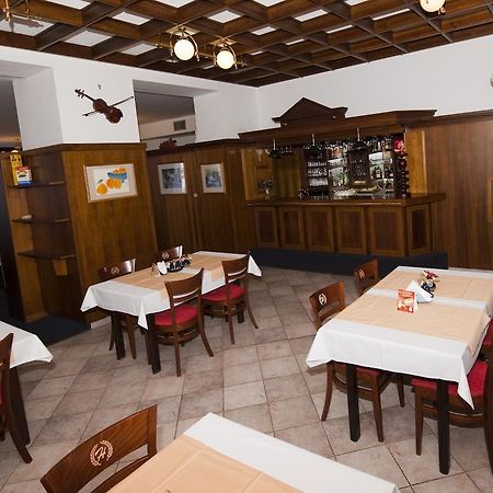 Hotel Hajčman Žďár nad Sázavou Buitenkant foto