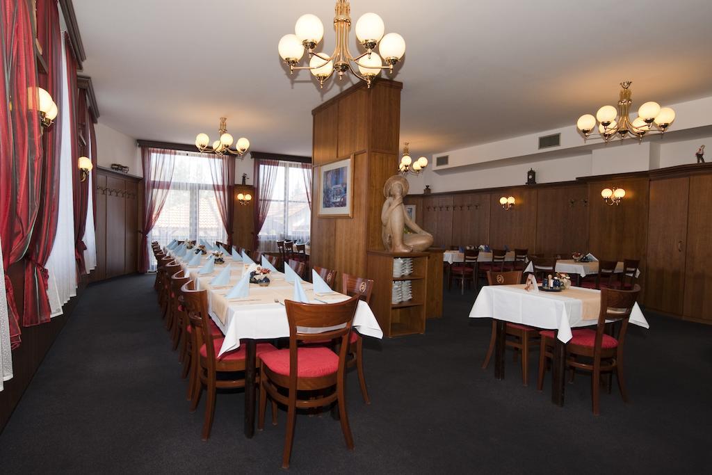 Hotel Hajčman Žďár nad Sázavou Buitenkant foto